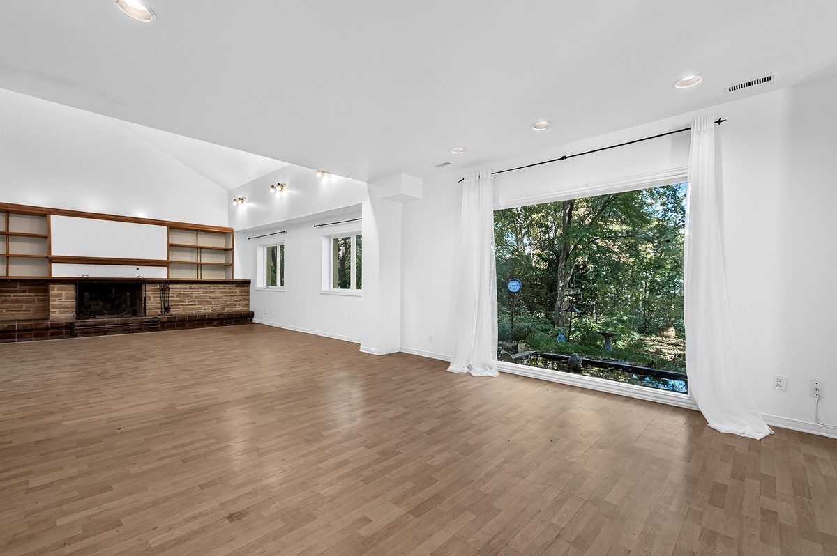 19 Av. Westwood — photo 8