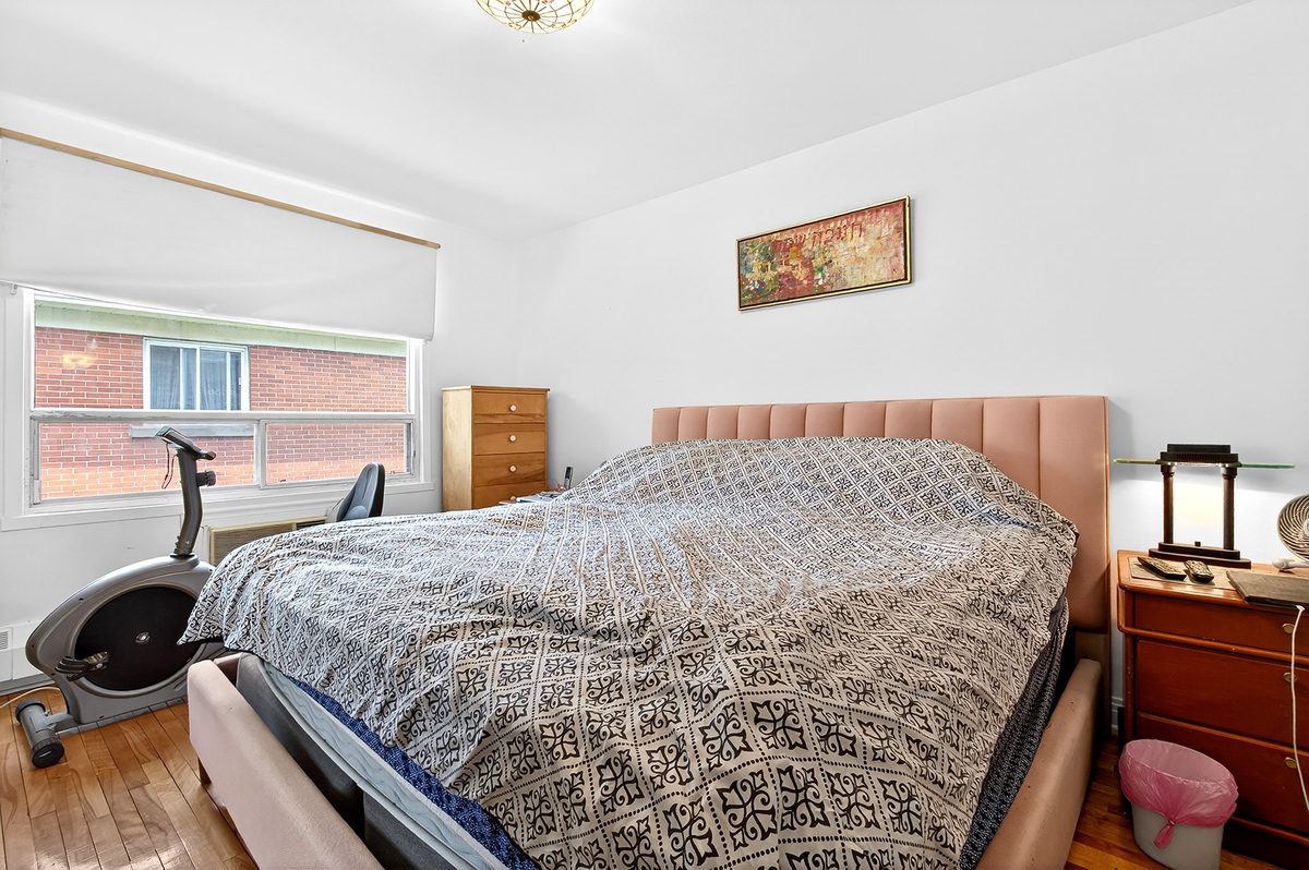 5720 Av. Palmer — photo 30