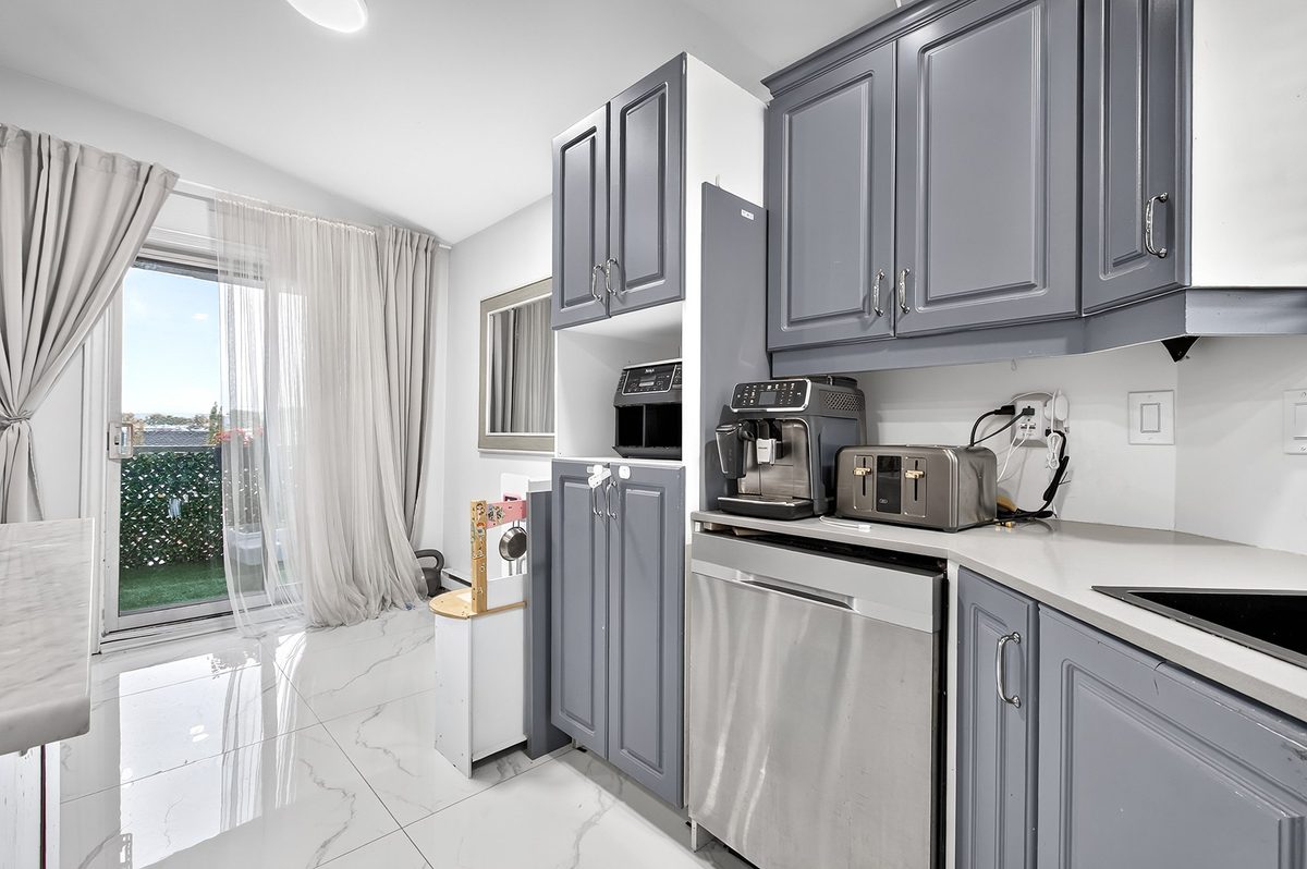 1511 Boul. Shevchenko, apt. 308 — photo 21