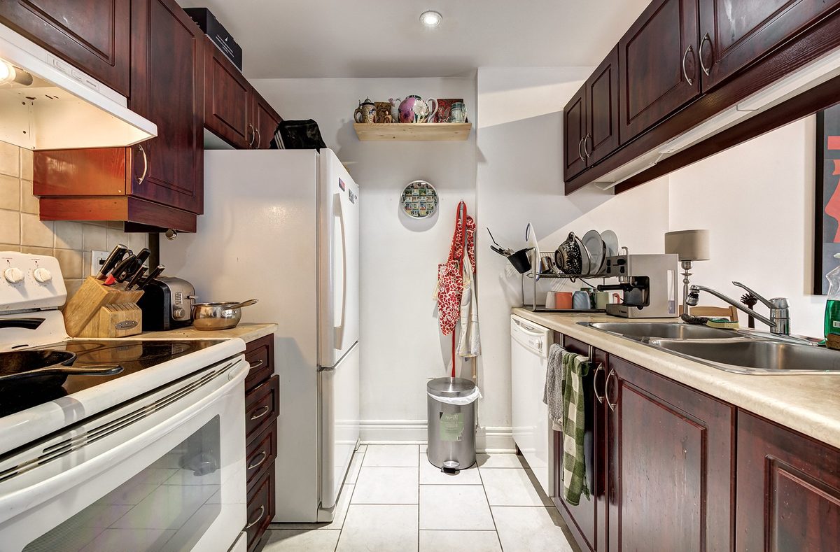 995 Boul. Jules-Poitras, apt. 210 — photo 17