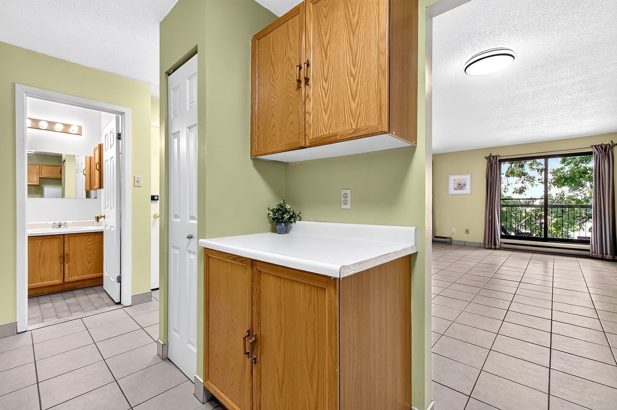 2490 Rue St-Antoine O., app. 201 — photo 15