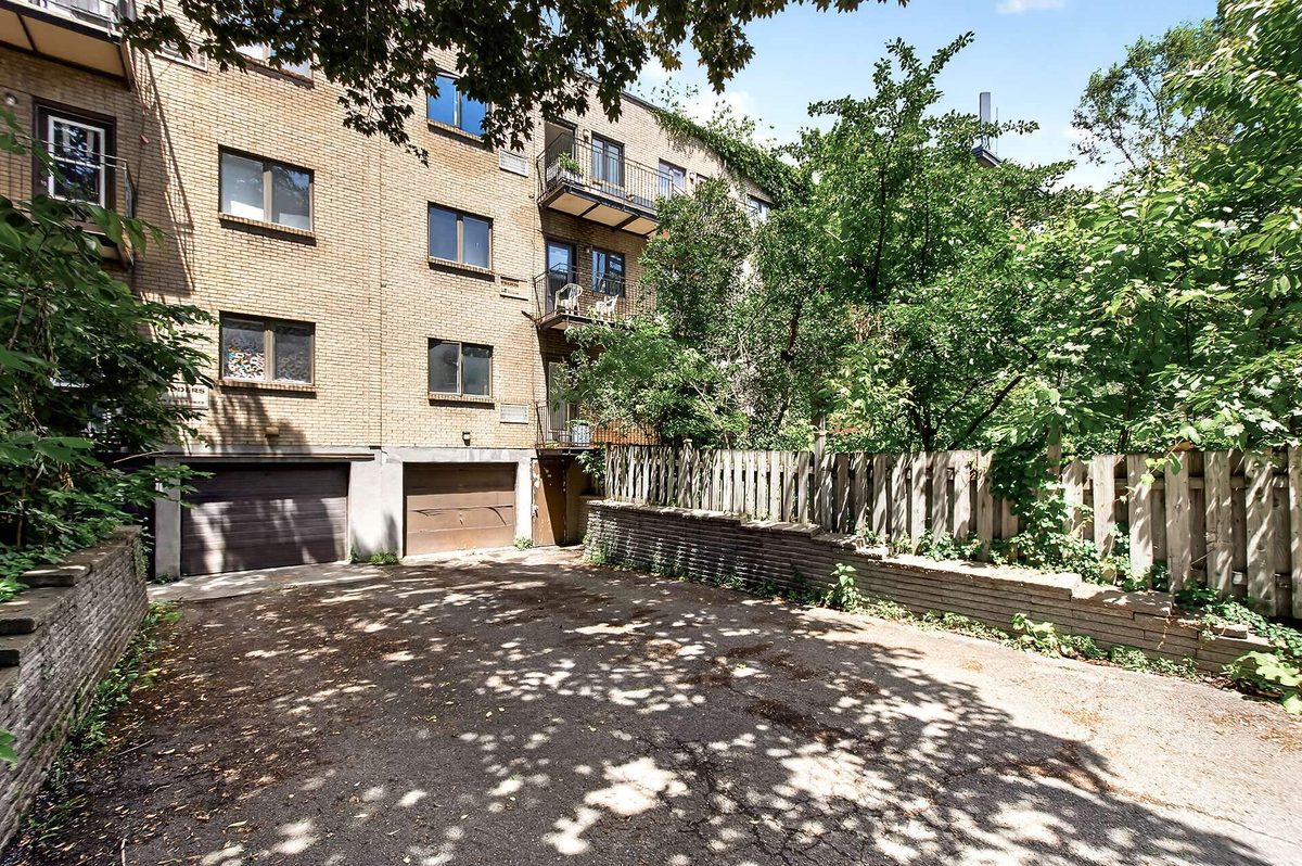 2490 Rue St-Antoine O., app. 201 — photo 29