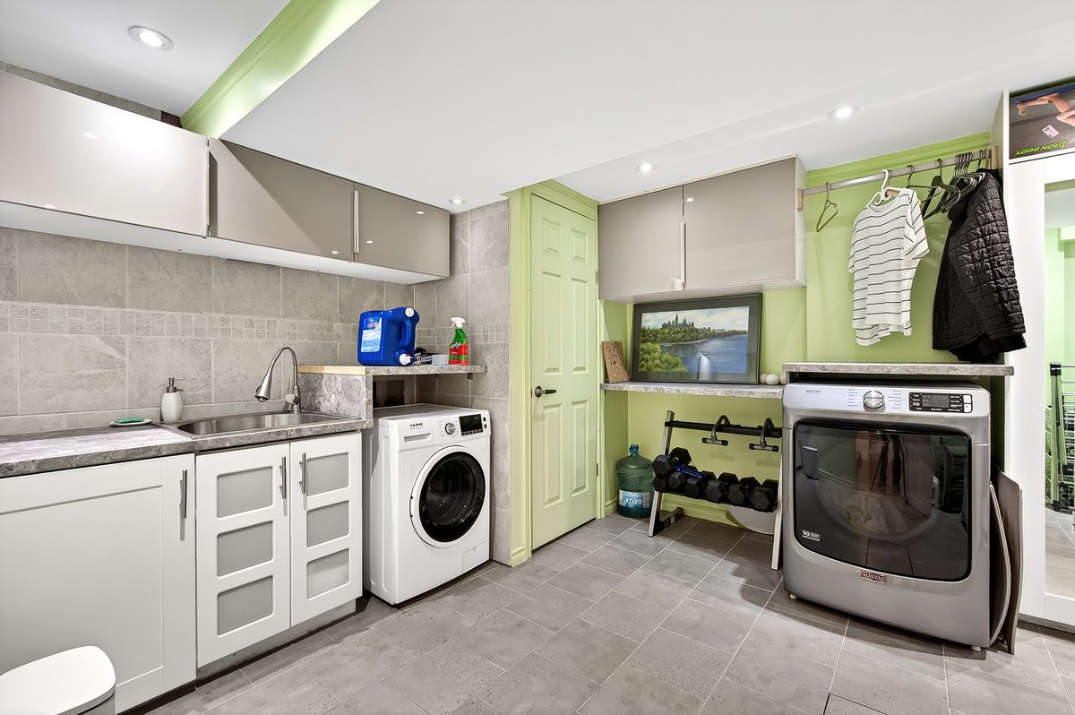 4766 Rue Gaston — photo 25