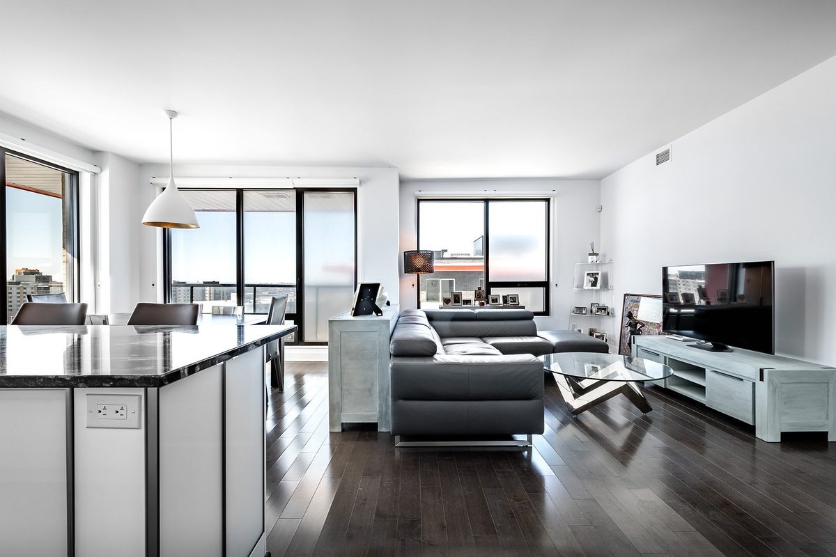 4293 Rue Jean-Talon O., apt. 802 — photo 1