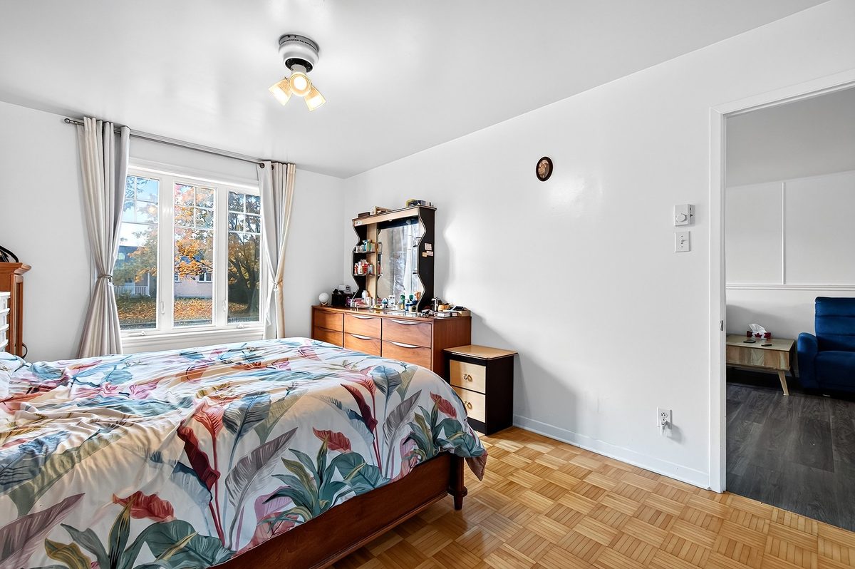 541 Rue Crabtree — photo 37