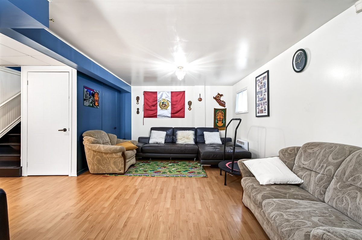 541 Rue Crabtree — photo 47