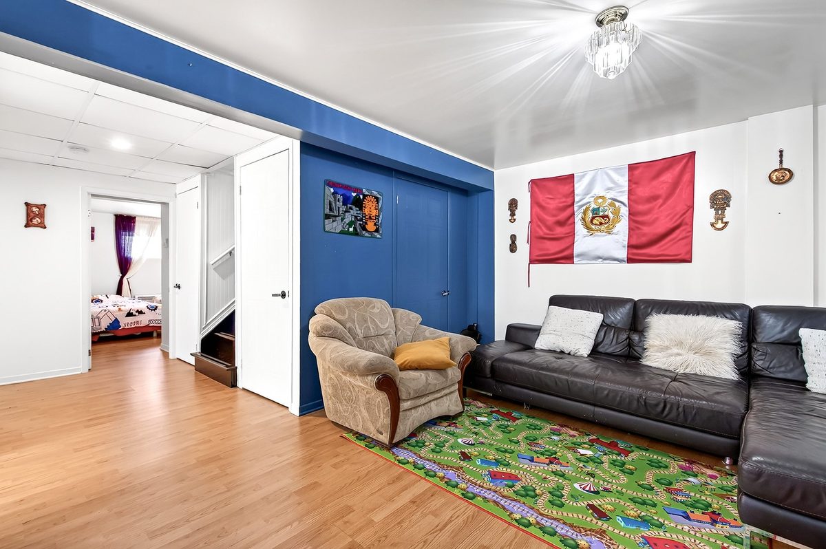 541 Rue Crabtree — photo 49