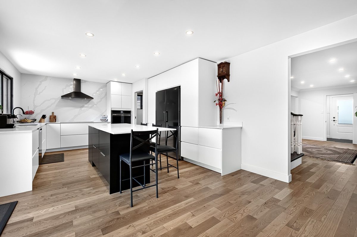 5516 Av. Westbourne — photo 17