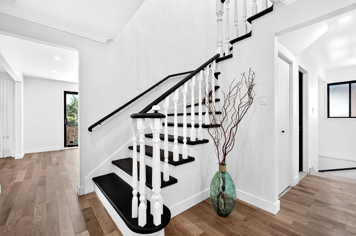 5516 Av. Westbourne — photo 32