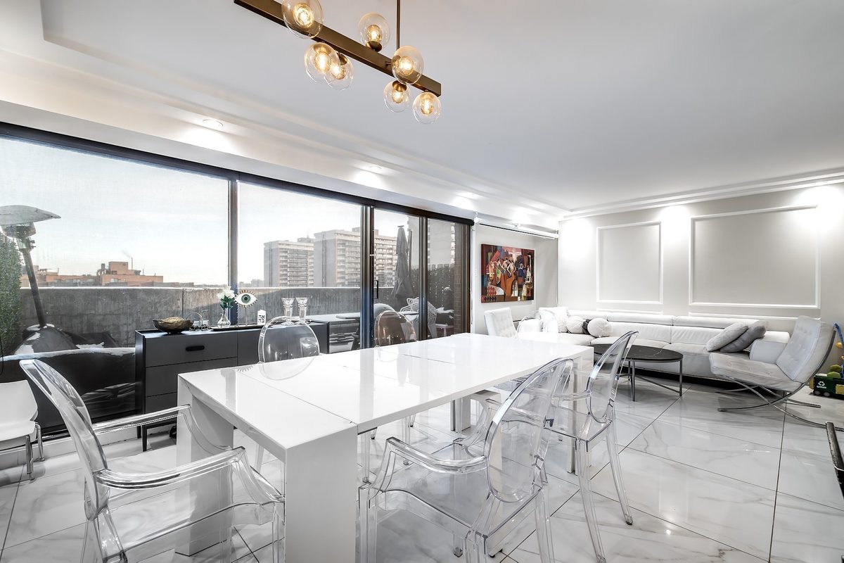 5790 Av. Rembrandt, apt. 905 — photo 11