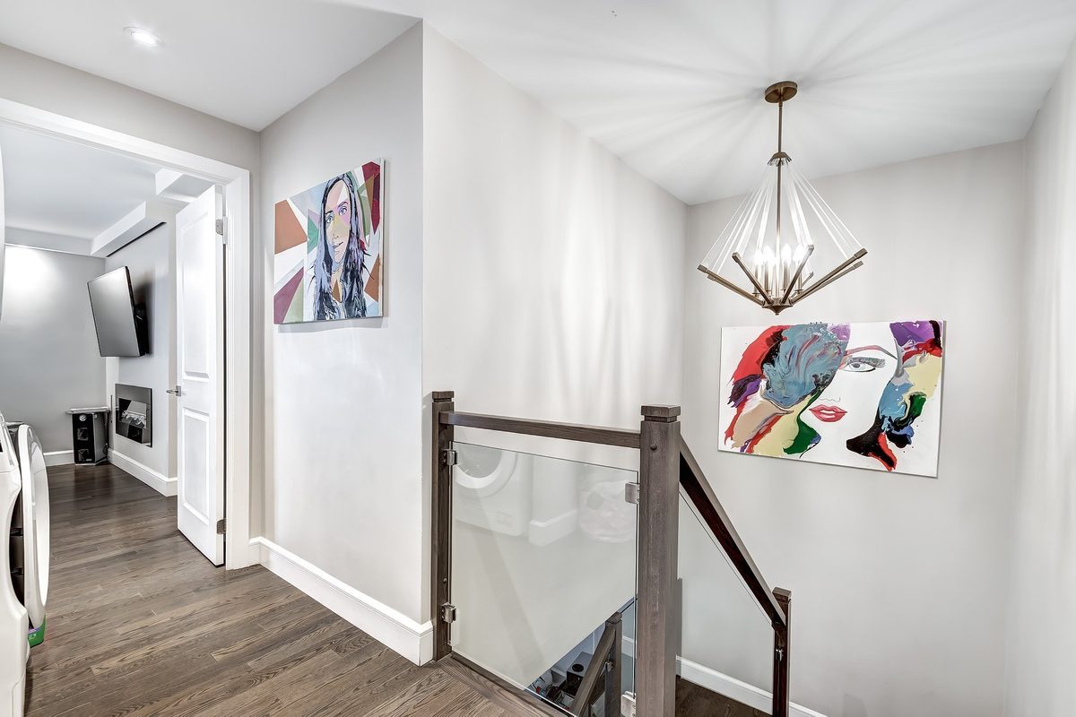 5790 Av. Rembrandt, apt. 905 — photo 28
