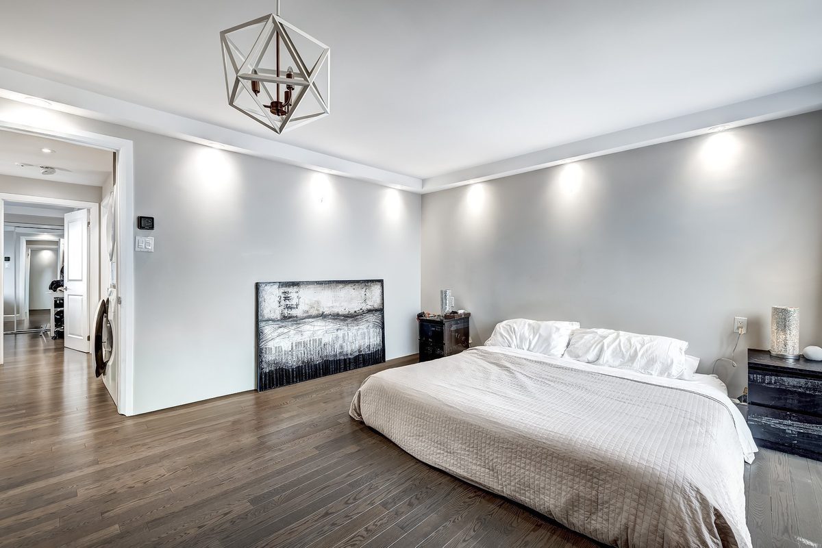 5790 Av. Rembrandt, apt. 905 — photo 30