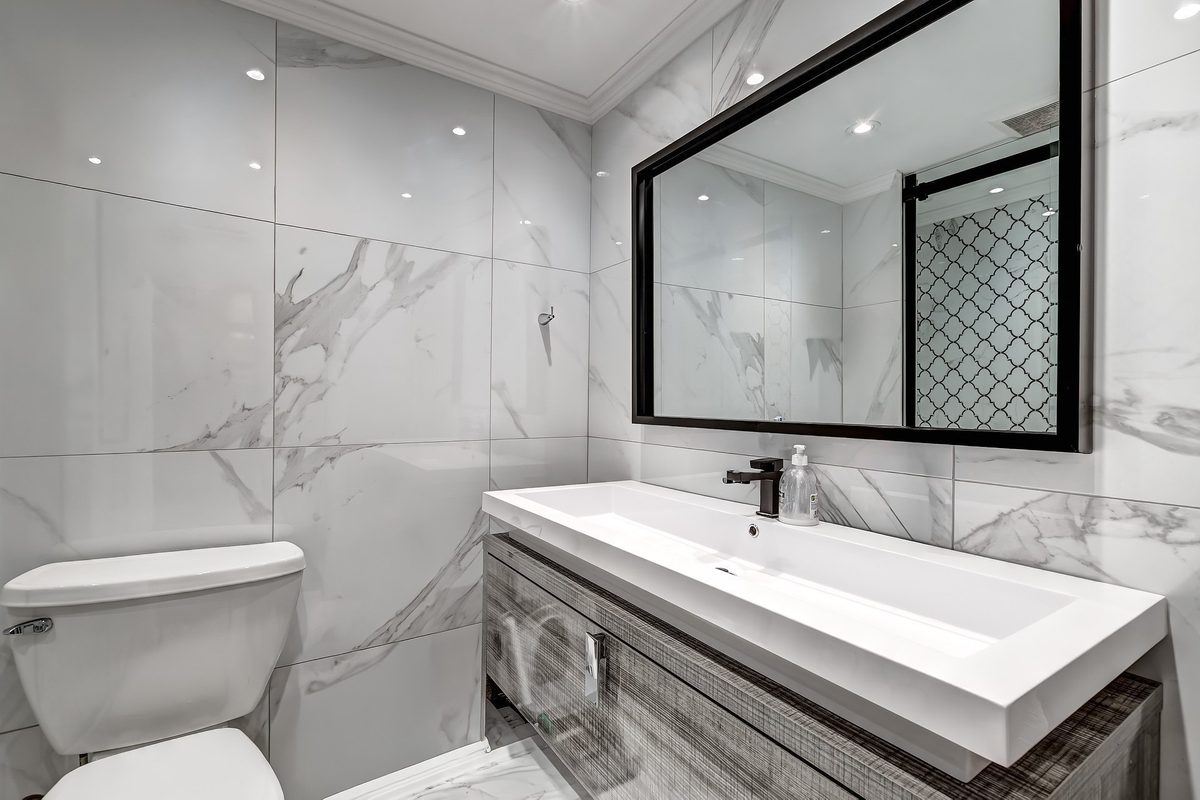 5790 Av. Rembrandt, apt. 905 — photo 35