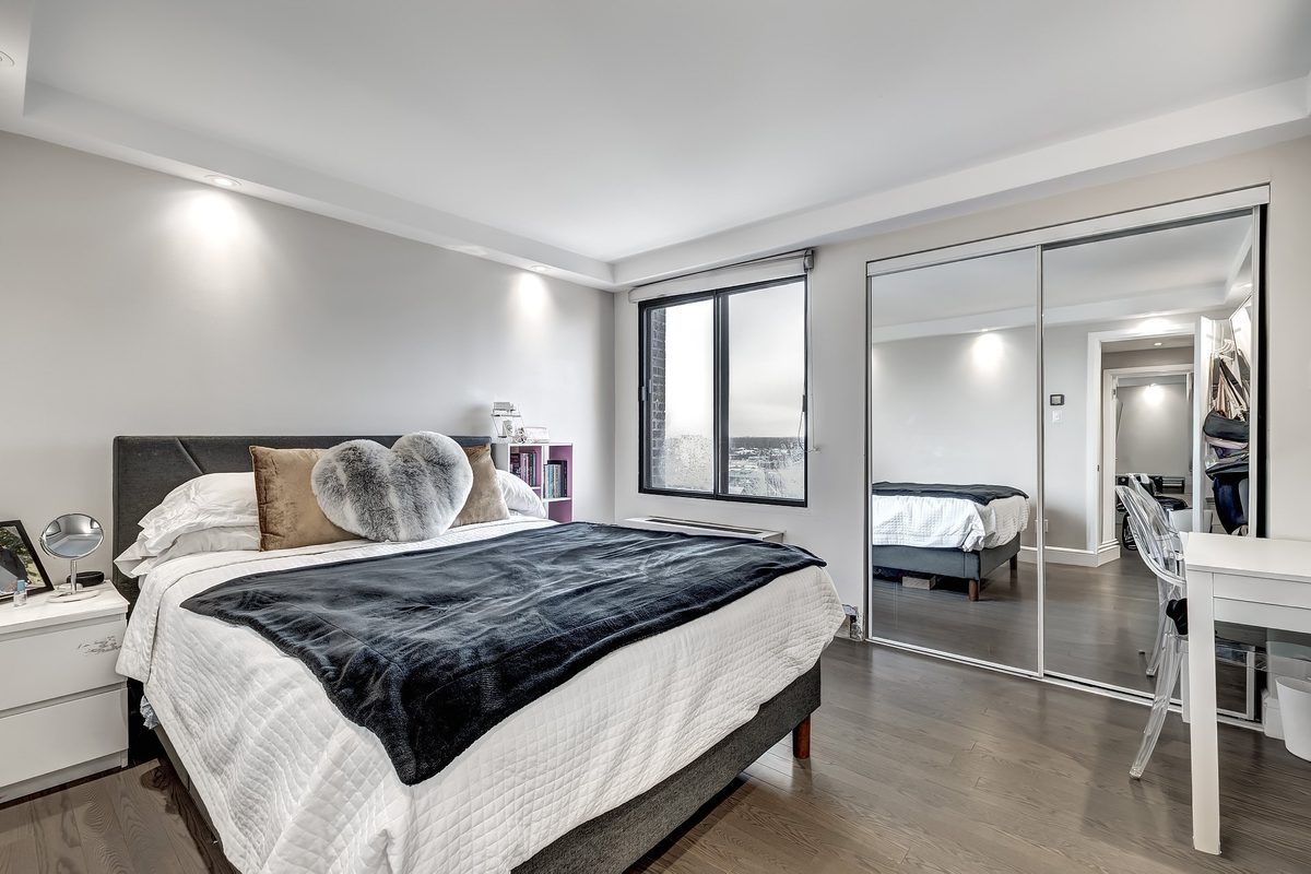 5790 Av. Rembrandt, apt. 905 — photo 37