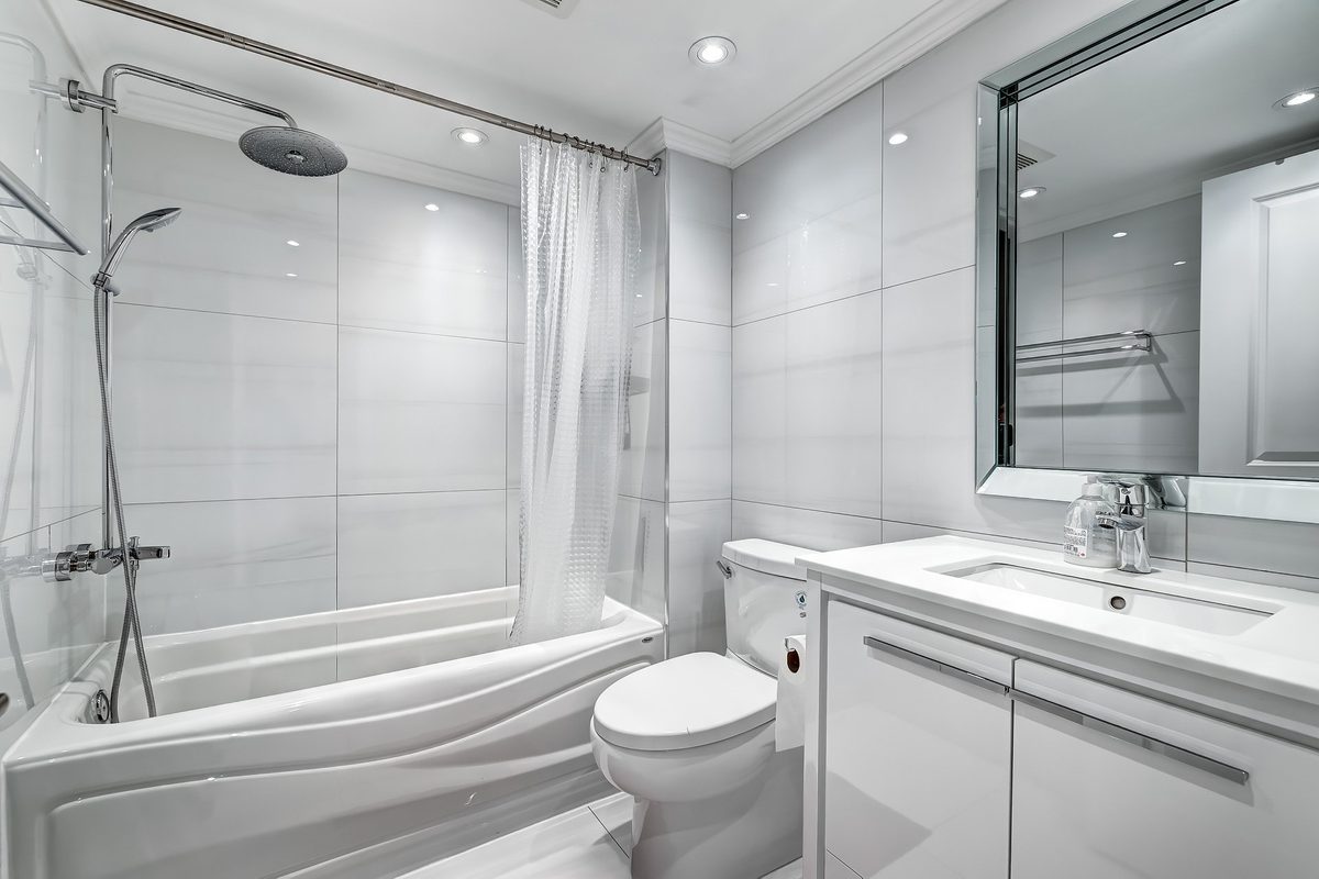 5790 Av. Rembrandt, apt. 905 — photo 39