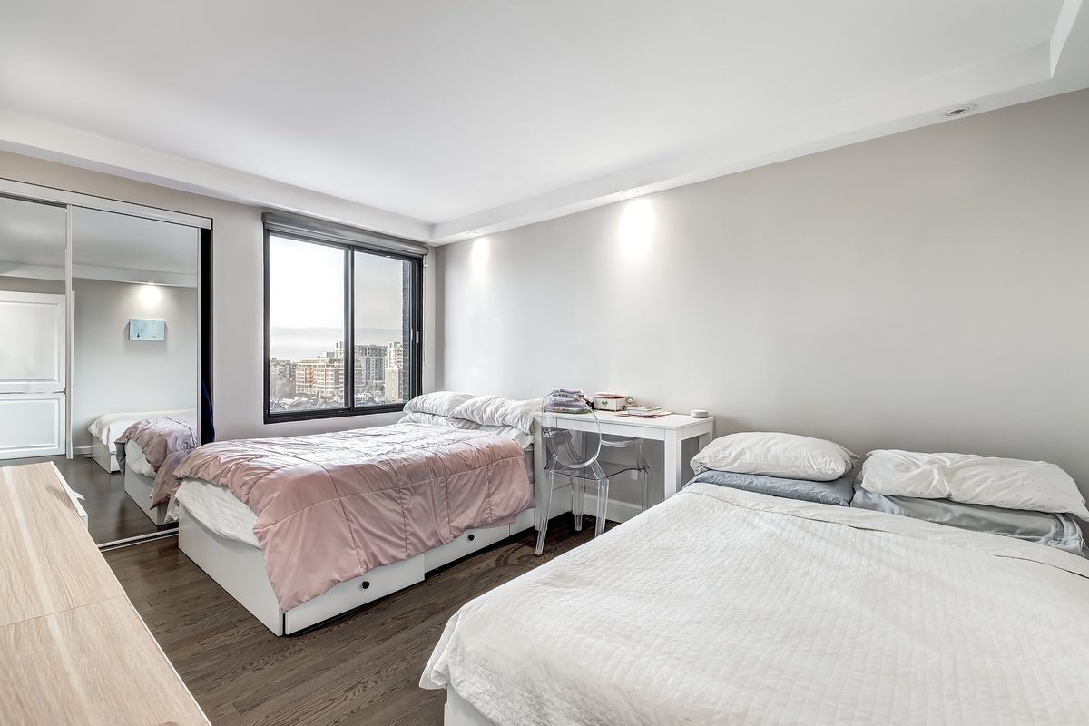 5790 Av. Rembrandt, apt. 905 — photo 42