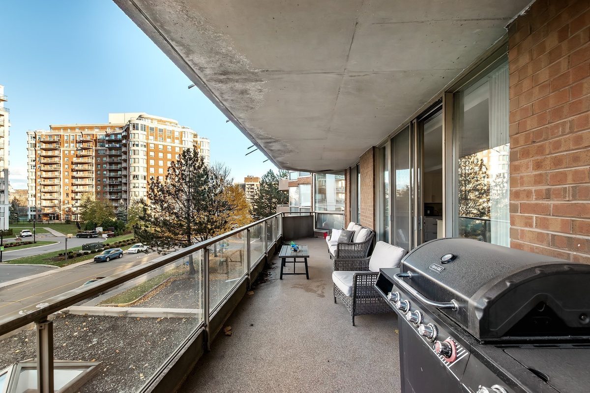 5850 Av. Marc-Chagall, apt. 303 — photo 38