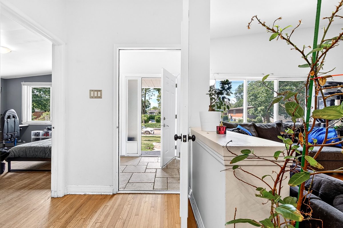 621 Boul. Pine Beach — photo 3