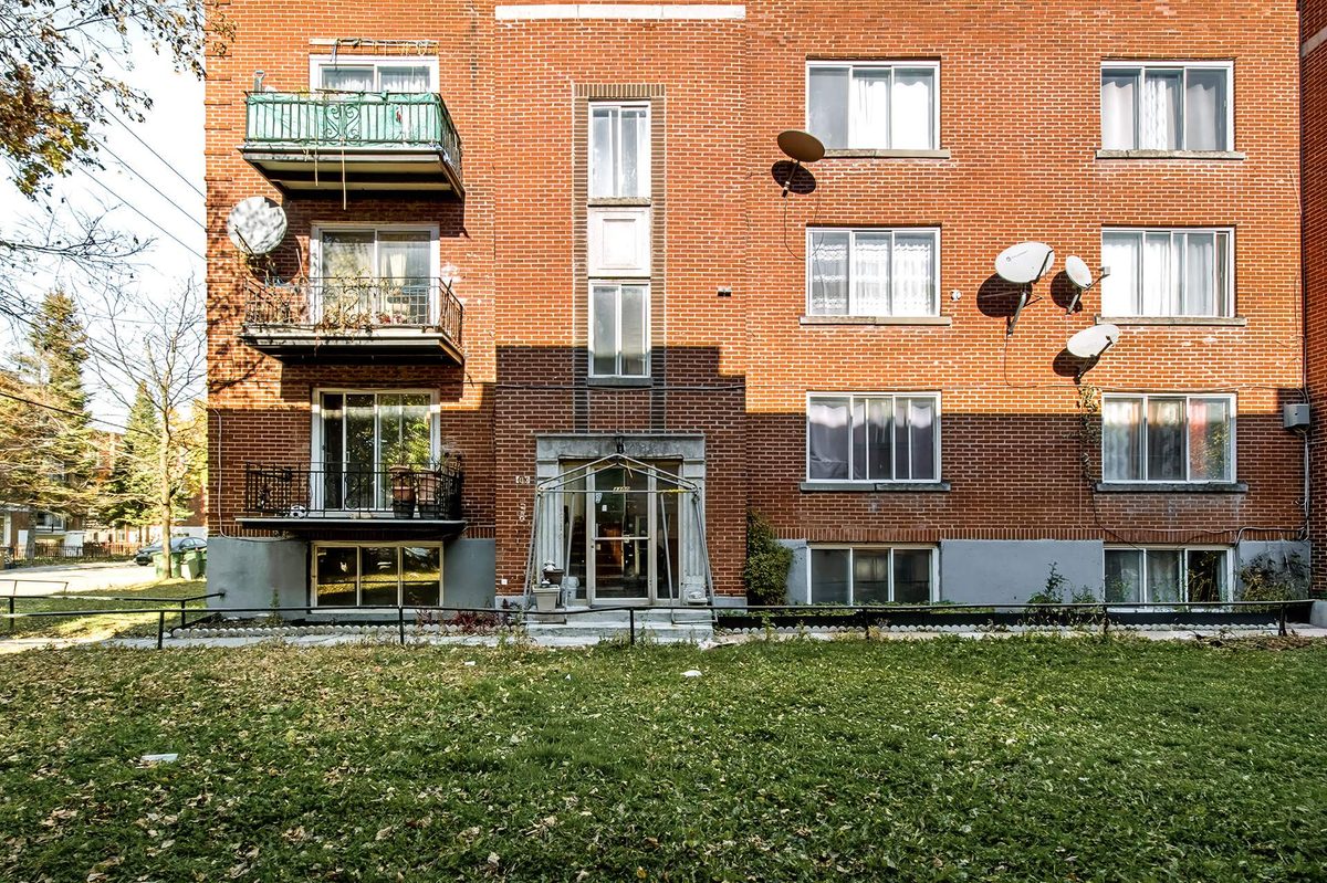 4400 Av. Barclay, app. 1 — photo 1