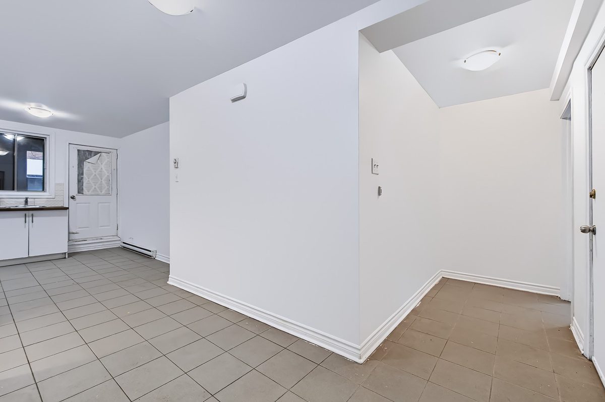 4400 Av. Barclay, app. 1 — photo 8