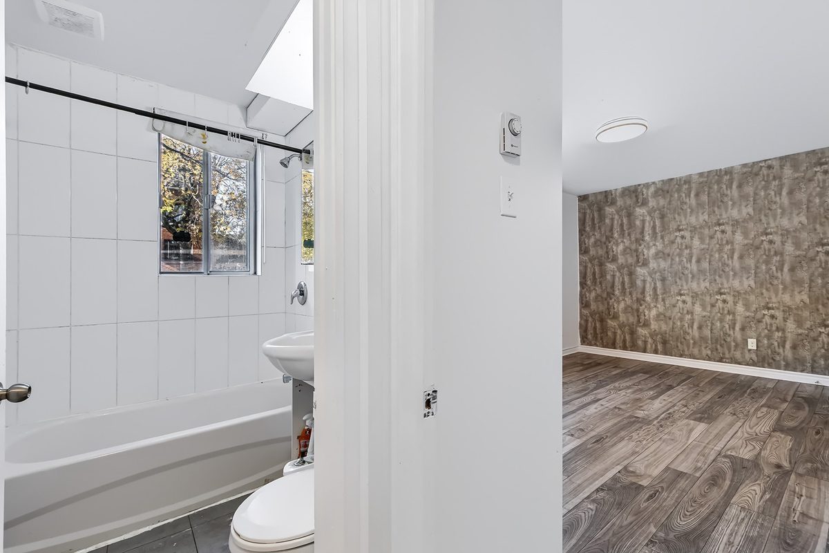 4400 Av. Barclay, app. 1 — photo 18
