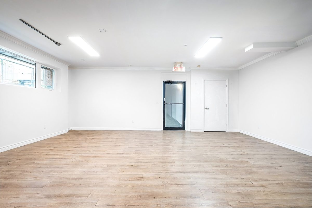 6056 Av. de Monkland — photo 17