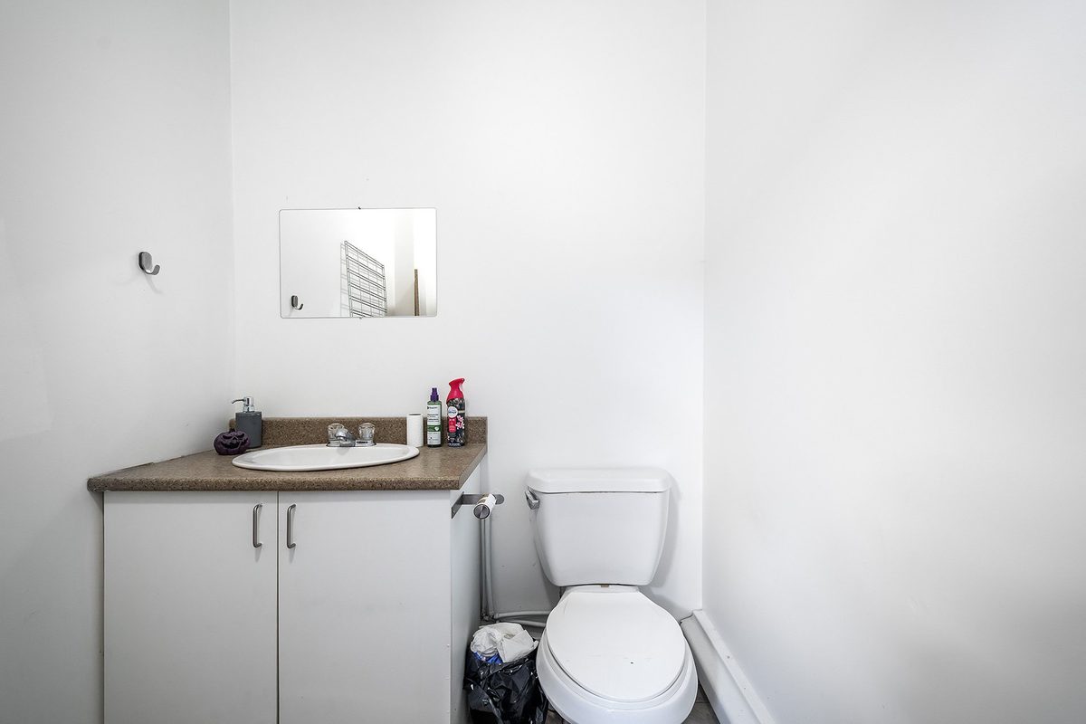 6056 Av. de Monkland — photo 31