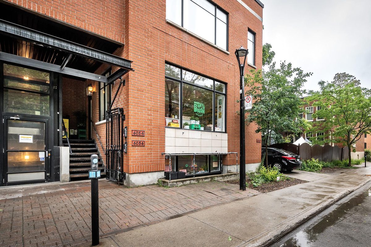 6056 Av. de Monkland — photo 33