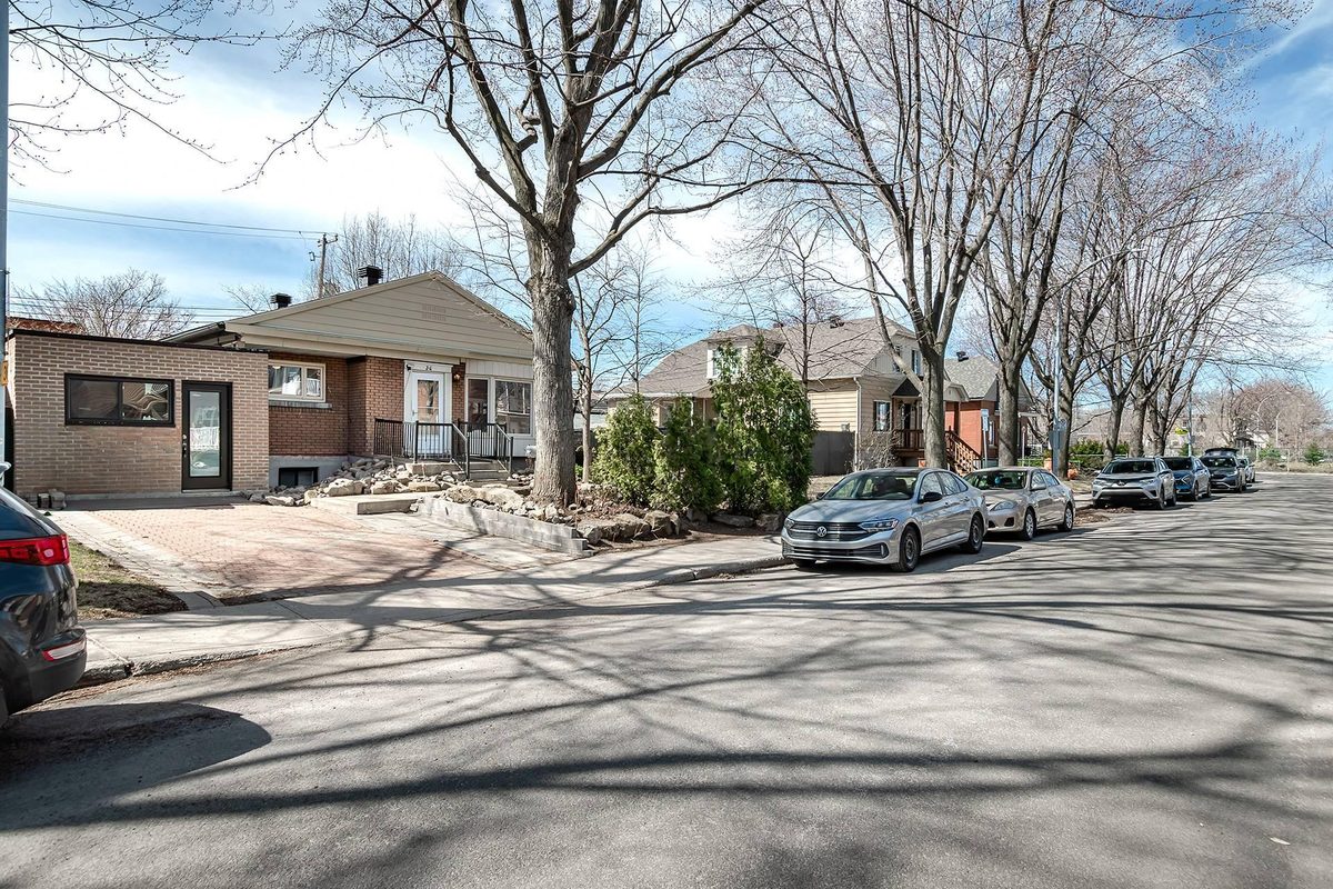 36 Av. Dubé — photo 49