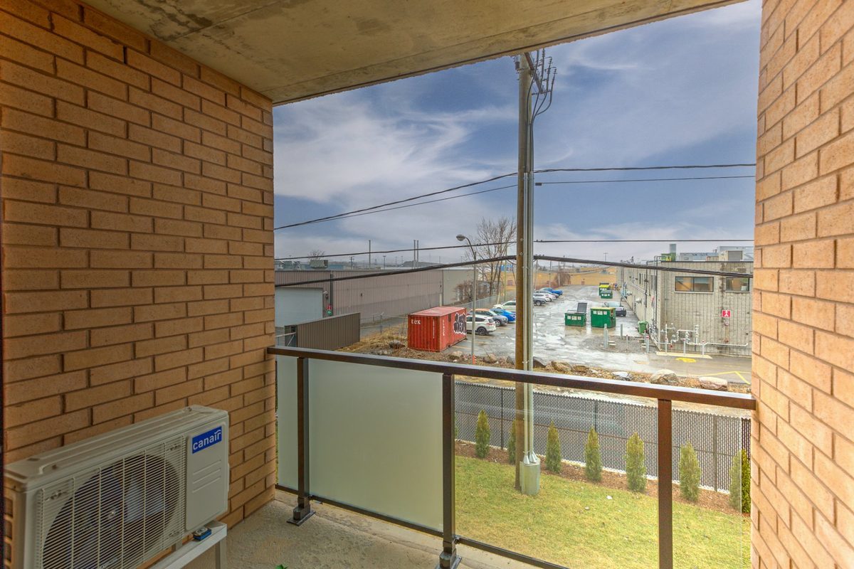 7227 Boul. Newman, apt. 219 — photo 36