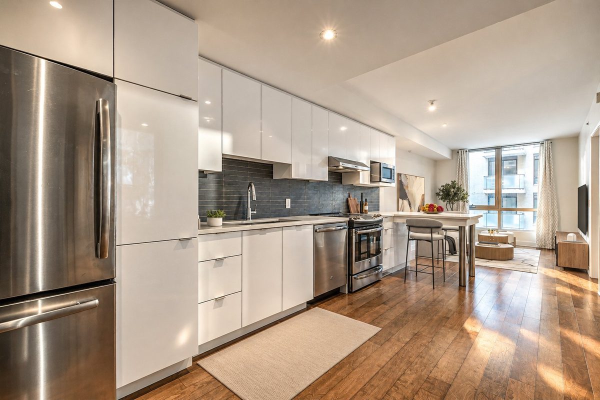 1181 Rue Bishop, apt. 408 — photo 1