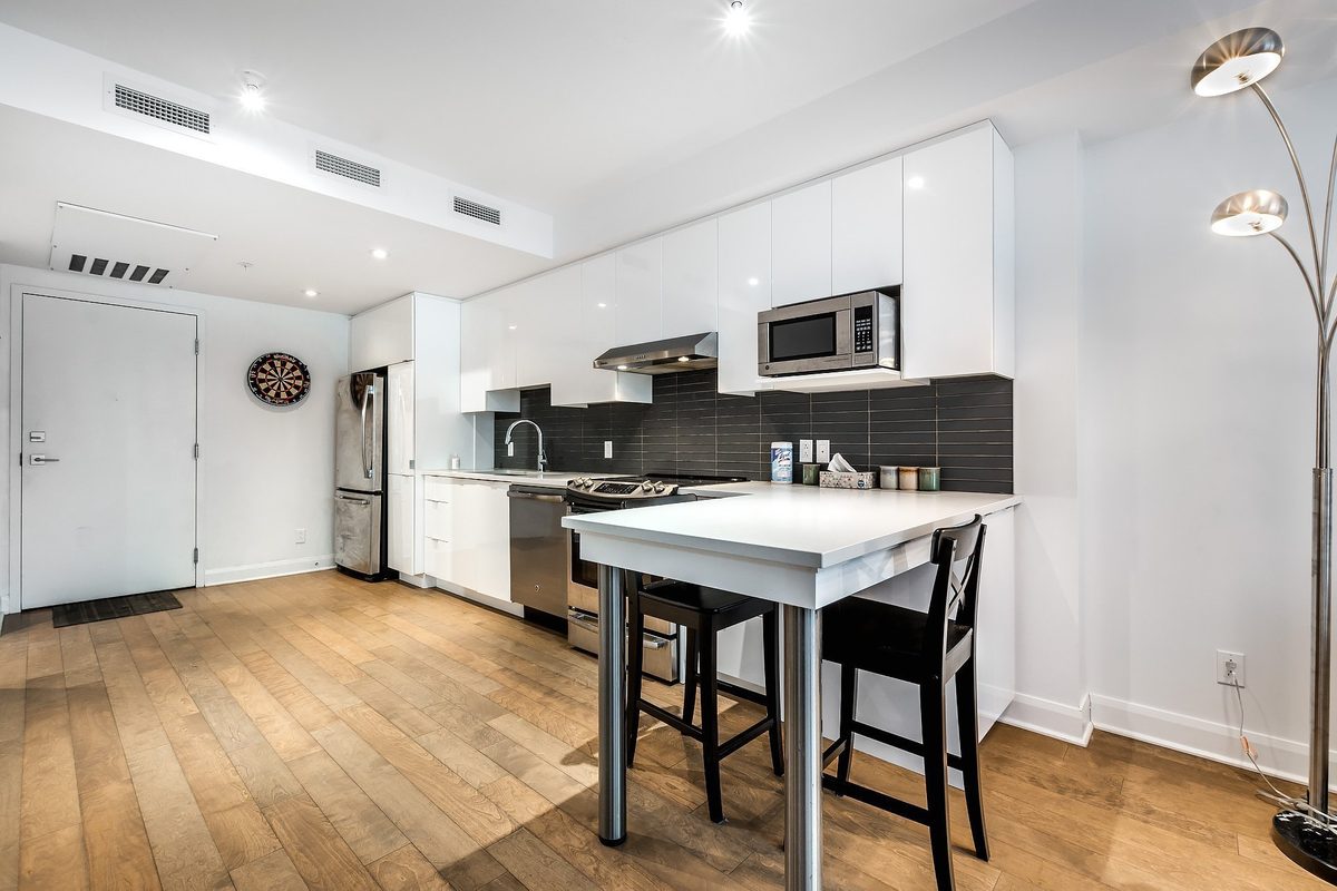 1181 Rue Bishop, apt. 408 — photo 10
