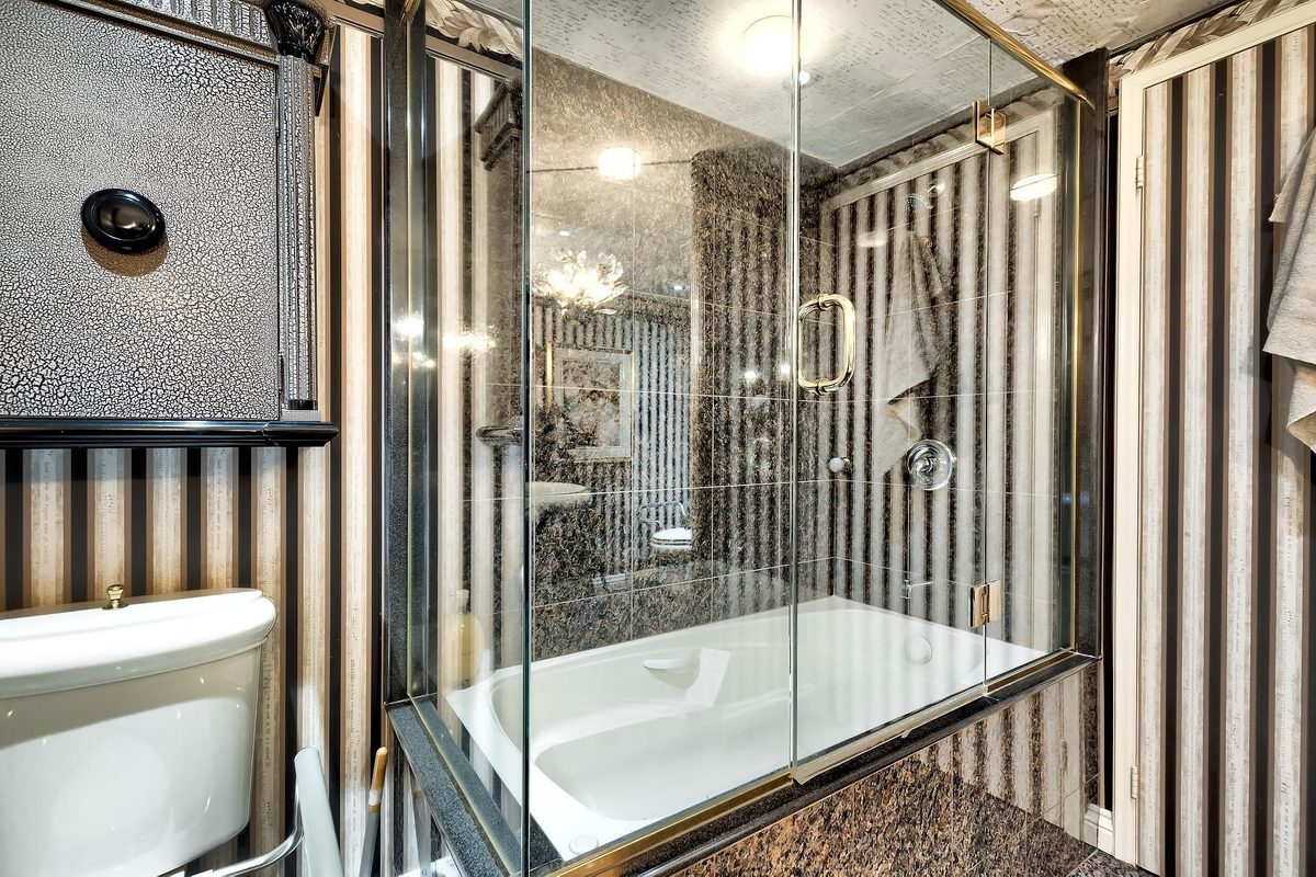 5720 Av. Rembrandt, apt. 205 — photo 34