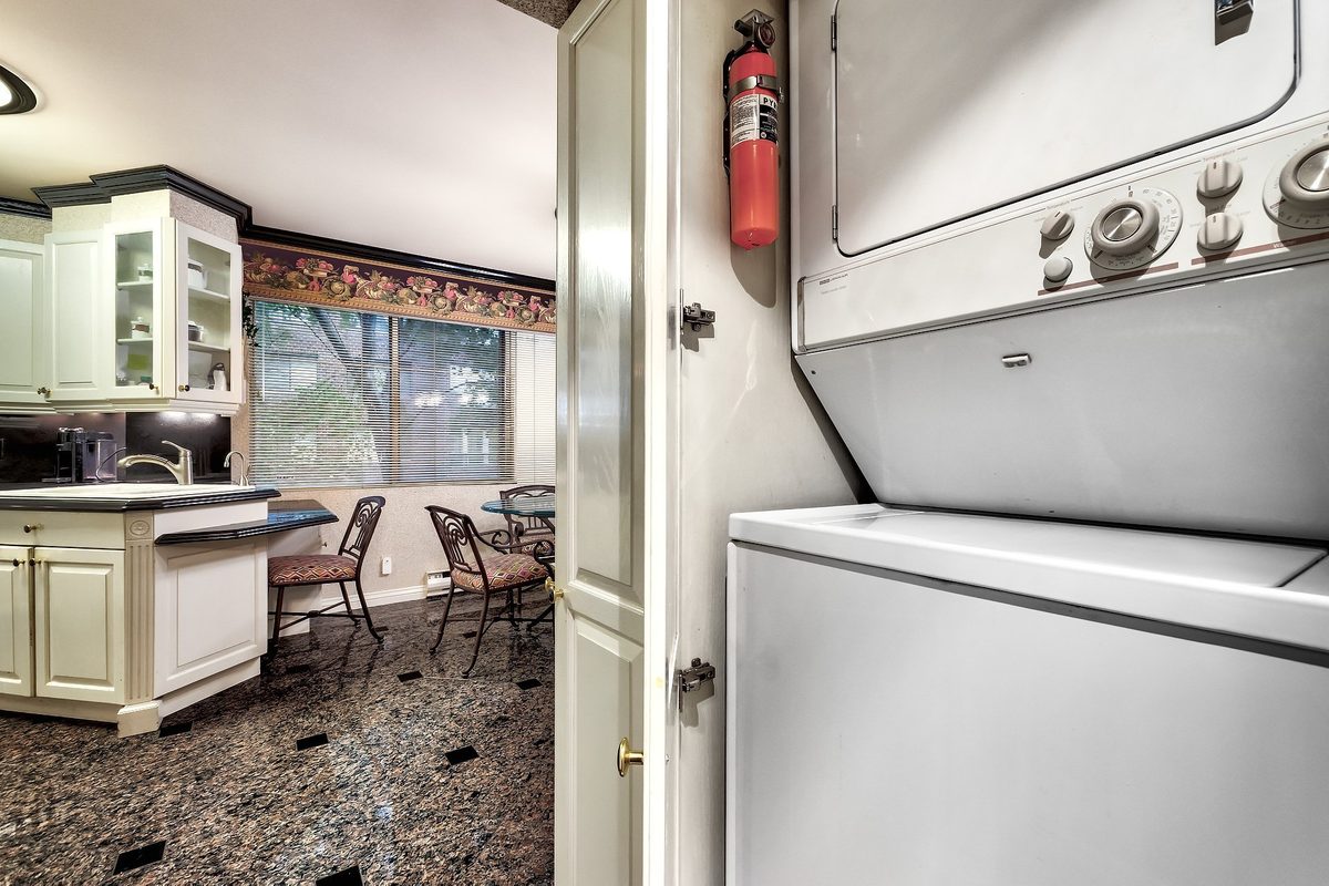 5720 Av. Rembrandt, apt. 205 — photo 45