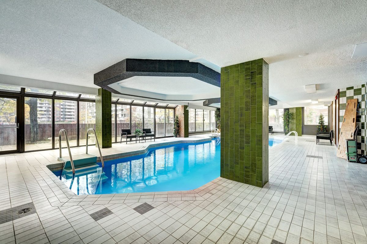 5720 Av. Rembrandt, apt. 205 — photo 52