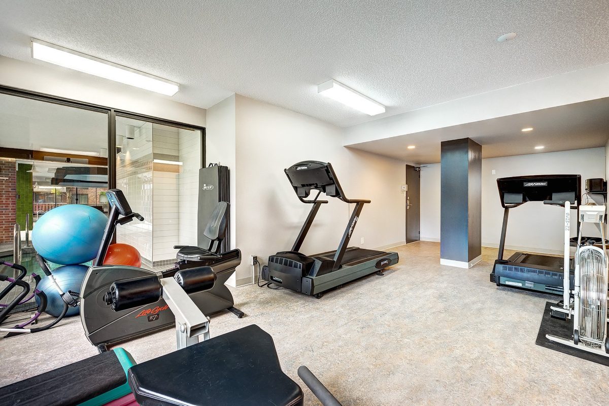 5720 Av. Rembrandt, apt. 205 — photo 54