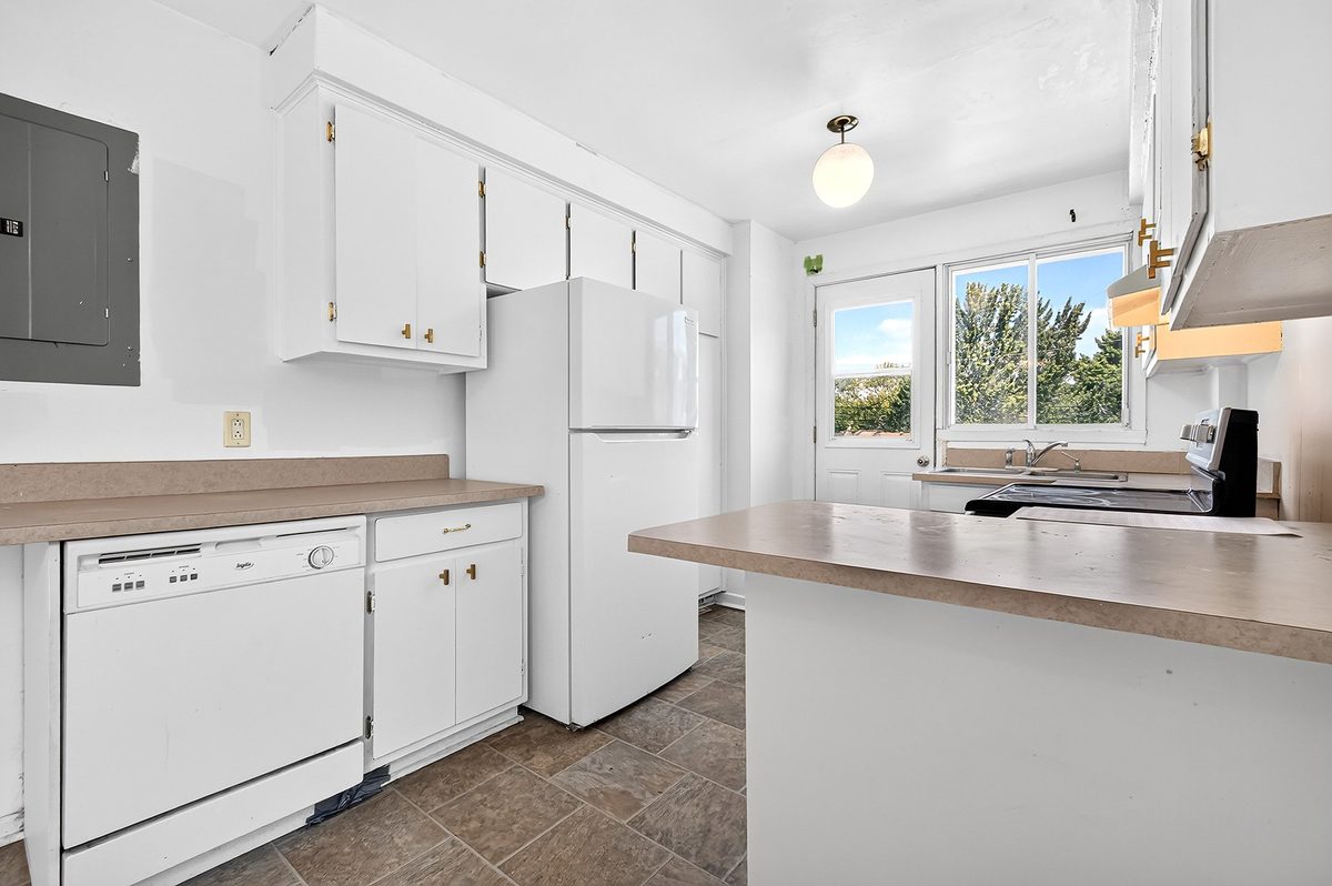 9717 Rue Jeannette — photo 18