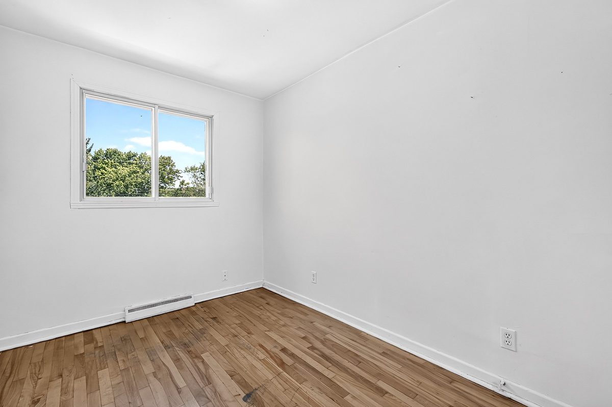 9717 Rue Jeannette — photo 40
